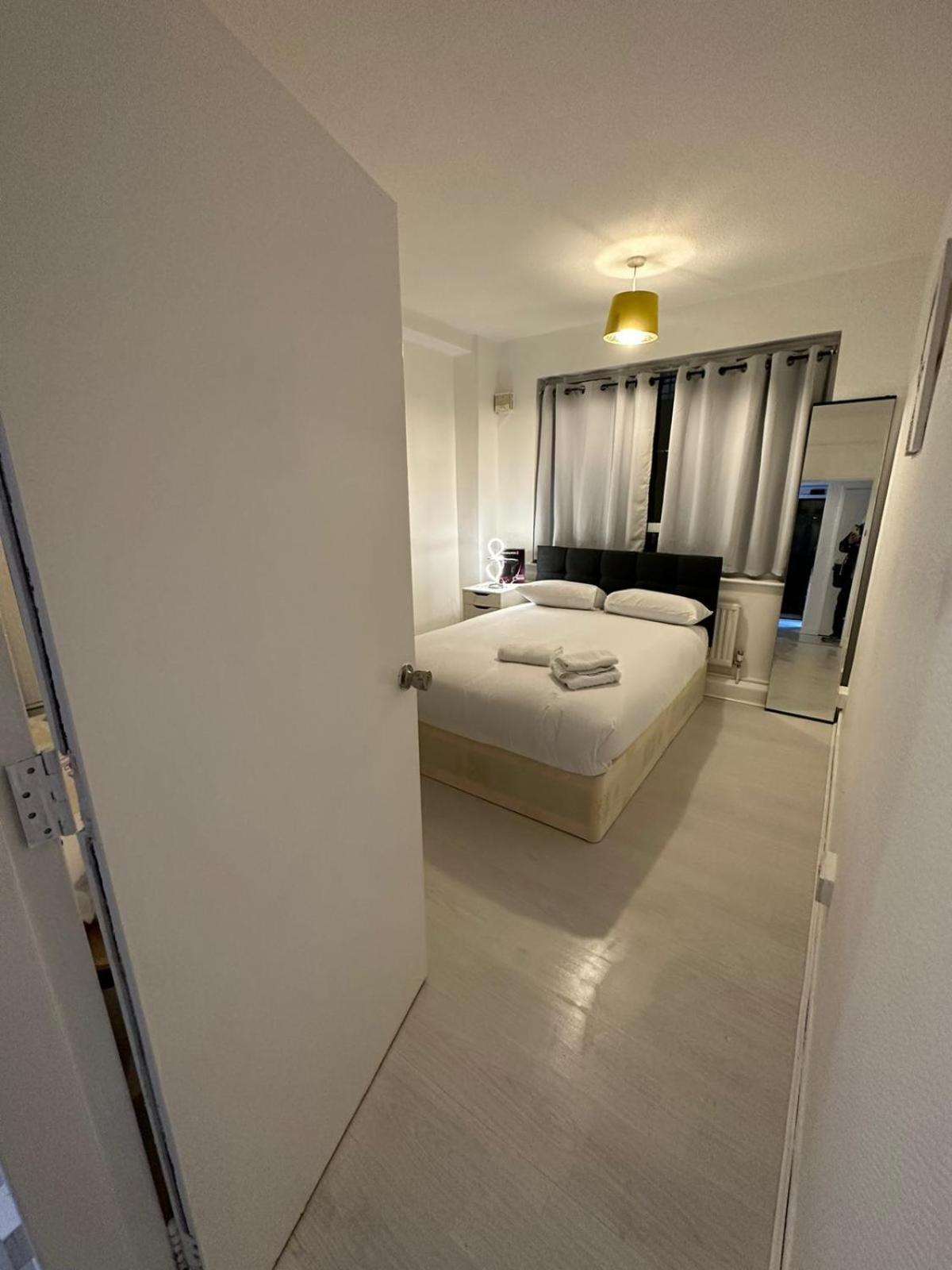 3 Bedroom King Cross Station City Centre 런던 외부 사진