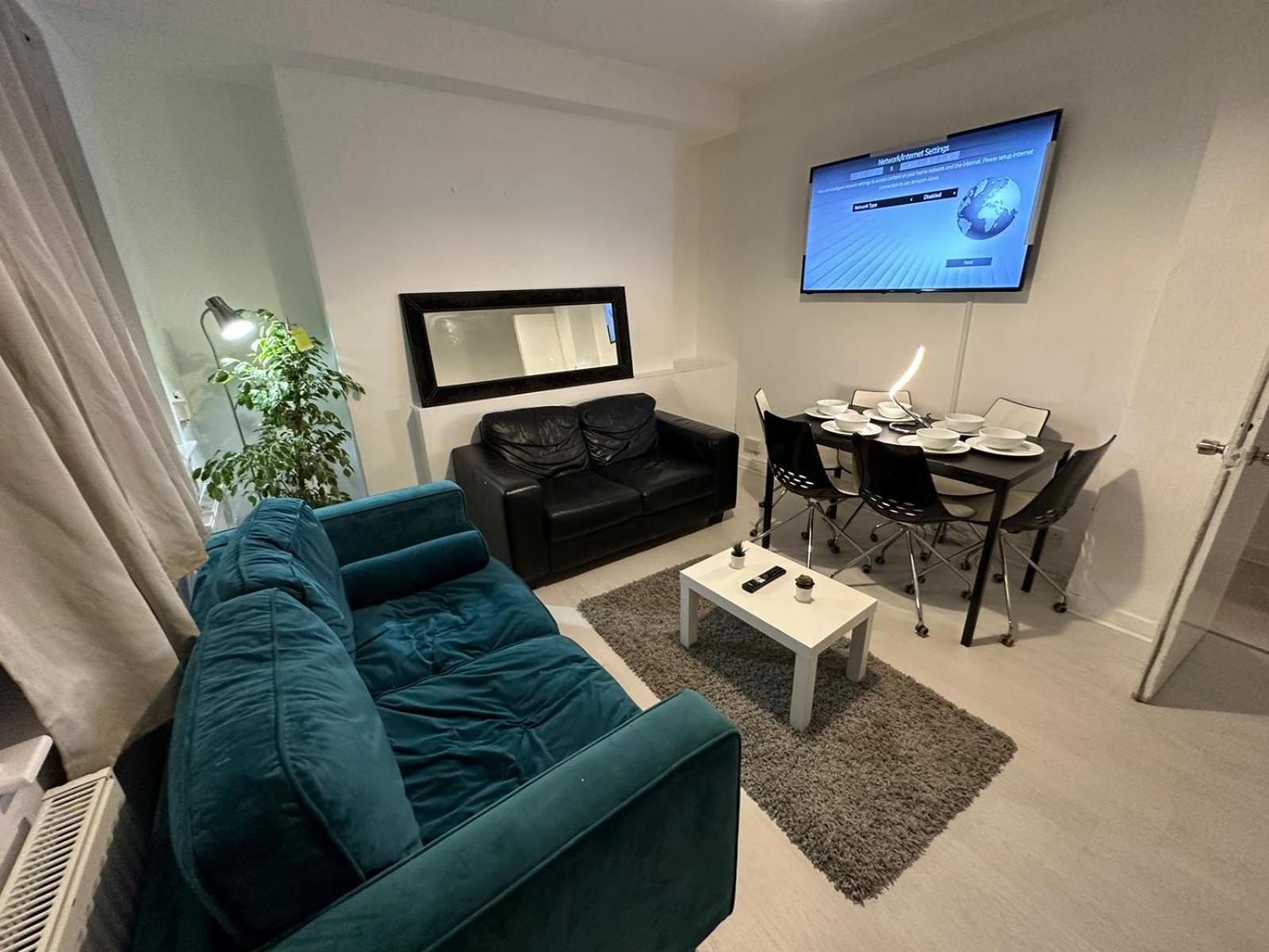 3 Bedroom King Cross Station City Centre 런던 외부 사진
